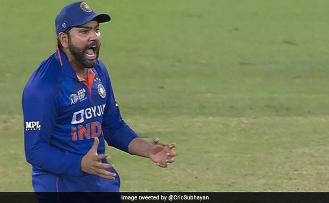 IND vs PAK : 19 वें ओवर में पलट गया सब कुछ, अर्शदीप सिंह पर चिल्लाए रोहित शर्मा, देखिए VIDEO