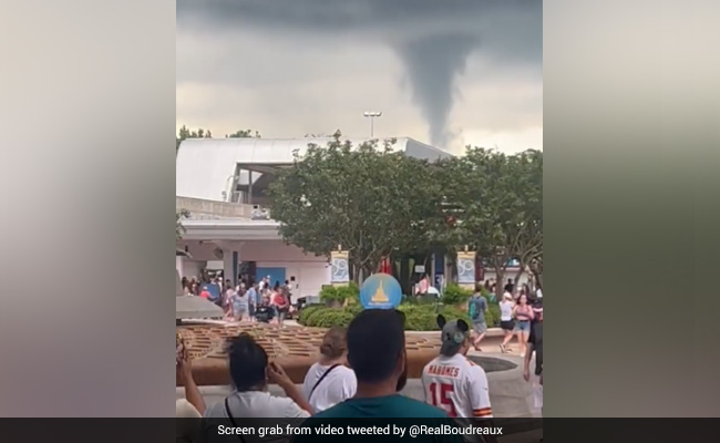 Video: Visitors Seek Shelter After Spotting Funnel-Shaped Cloud Forming Over Disney World In US