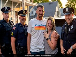 Watch: US Man Gets Help From Police To Fake Arrest For Surprise Marriage Proposal, Internet Loves It Watch: US Man Gets Help From Police To Fake Arrest For Surprise Marriage Proposal, Internet Loves It