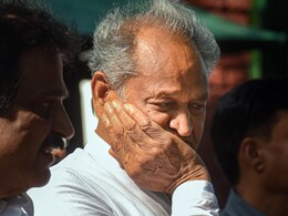 अशोक गहलोत के रिश्तेदार को 15 करोड़ की जमीन 3.67 करोड़ में दी, CMO ने मांगी रिपोर्ट, चुनाव के बीच चढ़ा सियासी पारा अशोक गहलोत के रिश्तेदार को 15 करोड़ की जमीन 3.67 करोड़ में दी, CMO ने मांगी रिपोर्ट, चुनाव के बीच चढ़ा सियासी पारा