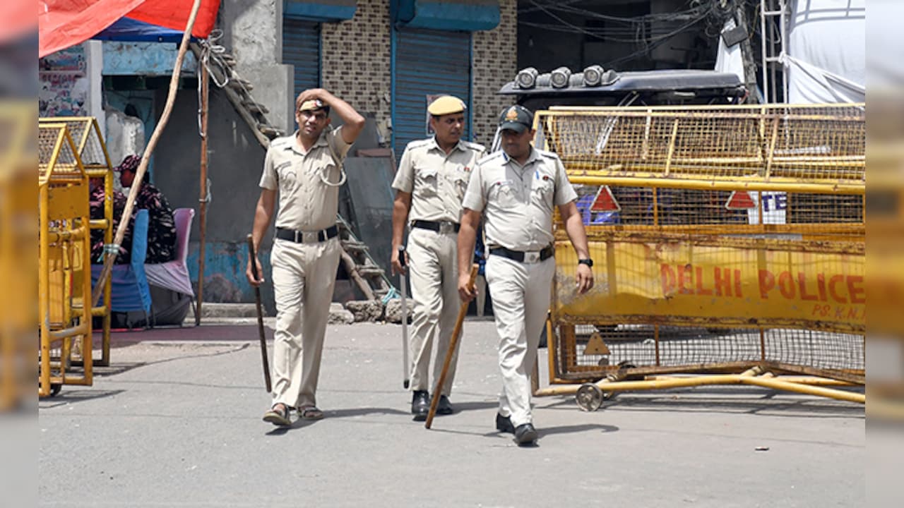 दिल्ली: पार्किंग को लेकर हुए विवाद में  महिला की हत्या, पुलिस ने एक को पकड़ा