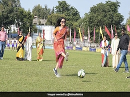Trinamool Congress’ Mahua Moitra Plays Football Wearing Saree, Shares Pics Trinamool Congress’ Mahua Moitra Plays Football Wearing Saree, Shares Pics