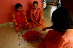 Mulya Creation Supports Women Artisans, Teach Eco-Printing Mulya Creation Supports Women Artisans, Teach Eco-Printing