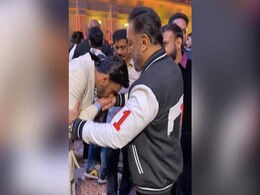 रणवीर सिंह ने कमल हासन का कुछ इस तरह किया वेलकम, वीडियो देख हैरान रह गए फैन्स, बोले- बाबा अब ओवरएक्टिंग लग रही है... रणवीर सिंह ने कमल हासन का कुछ इस तरह किया वेलकम, वीडियो देख हैरान रह गए फैन्स, बोले- बाबा अब ओवरएक्टिंग लग रही है...