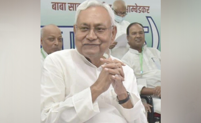 "<i>Mann Me Laddu Fut Raha Hai</i>": BJP Slams Nitish Kumar For PM Candidature