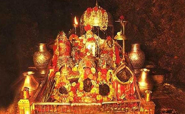 Chaitra Navratri 2024: चैत्र नवरात्रि में जाना चाहते हैं माता वैष्णों देवी के दरबार! IRCTC पर सकते हैं प्लानिंग