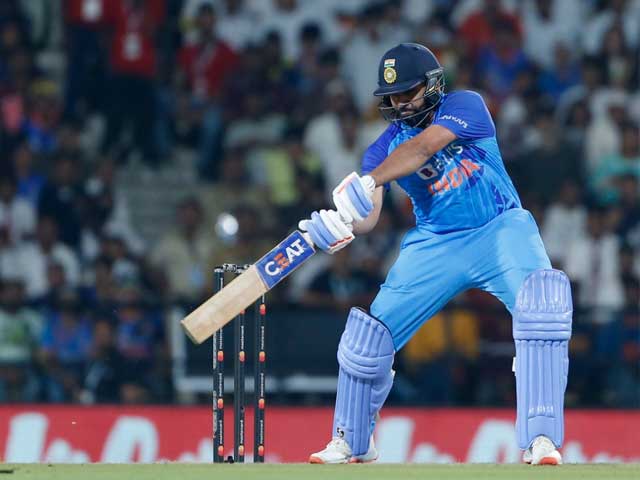 INS vs AUS 2nd T20: ऑस्ट्रेलिया के खिलाफ रोहित ने खेली मैच जिताऊ पारी, यह खास रिकॉर्ड किया अपने नाम