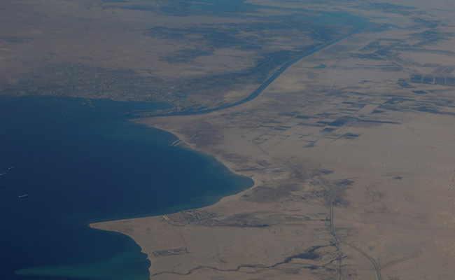Ship Runs Aground, Briefly Blocking Suez Canal: Report