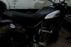 Delhi Police Recovers Bike Given To Jacqueline Fernandez's Manager By Conman Delhi Police Recovers Bike Given To Jacqueline Fernandez's Manager By Conman