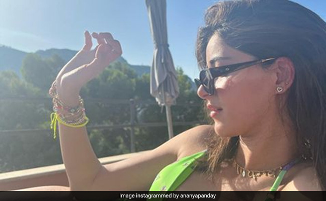 बॉक्स ऑफिस पर लाइगर का हाल देख, वेकेशन पर निकलीं अनन्या पांडे, शेयर कीं ऐसी तस्वीरें जिसे देख फैन्स की हो गई बोलती बंद