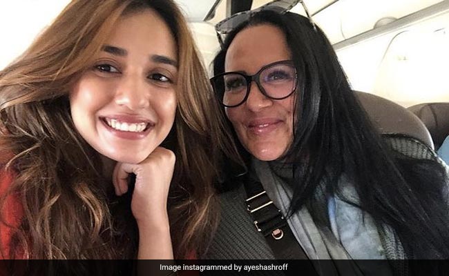 On Disha Patani's Post, Tiger Shroff's Mom Ayesha Left This Comment