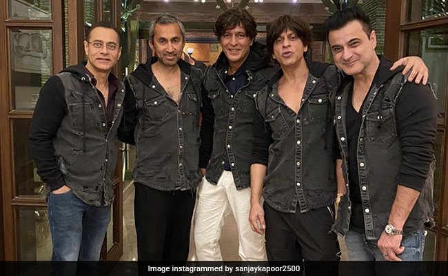 10/10 If You Can Spot Shah Rukh Khan In Sanjay Kapoor's Birthday Post For Chunky Panday