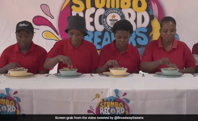 Video: Woman Eats Most Chicken Feet in 60 Seconds, Sets World Record