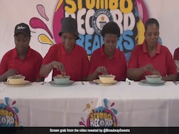 Video: Woman Eats Most Chicken Feet in 60 Seconds, Sets World Record Video: Woman Eats Most Chicken Feet in 60 Seconds, Sets World Record