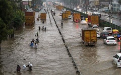 Centre Reviews Gurugram's Metro, Sewerage Projects Amid Waterlogging