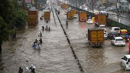 Centre Reviews Gurugram's Metro, Sewerage Projects Amid Waterlogging