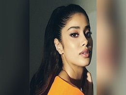 Janhvi kapoor की खूबसूरती का क्या है राज, यहां जानिए और फॉलो करिए उनका स्किन केयर रूटीन Janhvi kapoor की खूबसूरती का क्या है राज, यहां जानिए और फॉलो करिए उनका स्किन केयर रूटीन