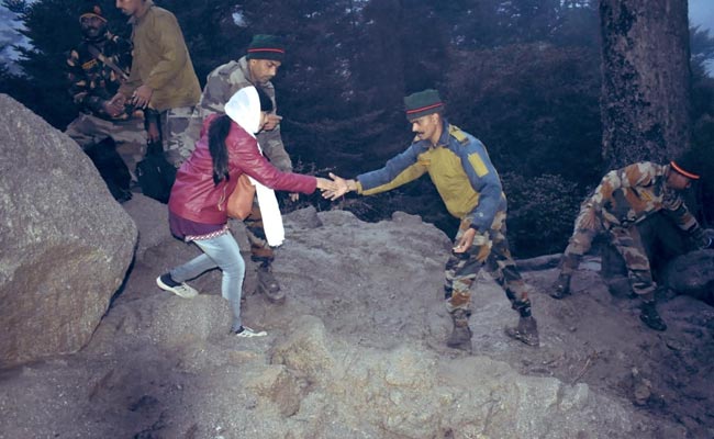 74 Stranded Tourists Rescued By The Indian Army In Sikkim
