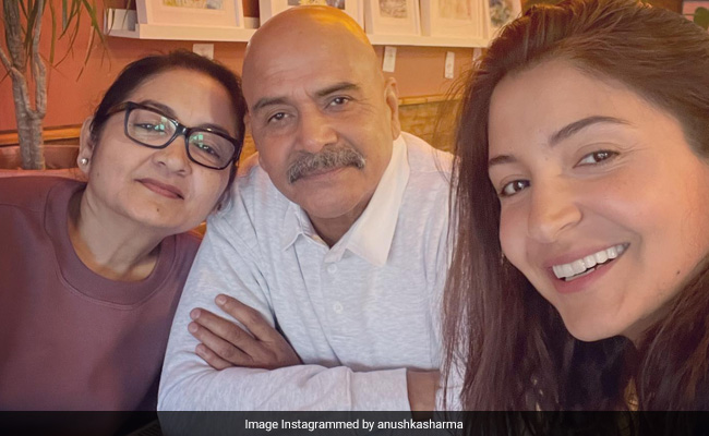 Inside Anushka Sharma's "Breakfast Date" With Her Parents