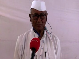 "मुझे रेस से बाहर क्यों रख रहे हैं",कांग्रेस अध्यक्ष पद के चुनाव को लेकर NDTV से बोले दिग्विजय सिंह "मुझे रेस से बाहर क्यों रख रहे हैं",कांग्रेस अध्यक्ष पद के चुनाव को लेकर NDTV से बोले दिग्विजय सिंह