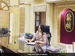 UPSC टॉपर IAS Tina Dabi की मार्क्सशीट सोशल मीडिया पर हो गई वायरल, जानें 12वीं में आए थे कितने मार्क्स UPSC टॉपर IAS Tina Dabi की मार्क्सशीट सोशल मीडिया पर हो गई वायरल, जानें 12वीं में आए थे कितने मार्क्स