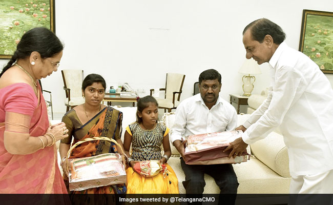 Telangana Girl With No Name Meets KCR, Gets One After 9 Years