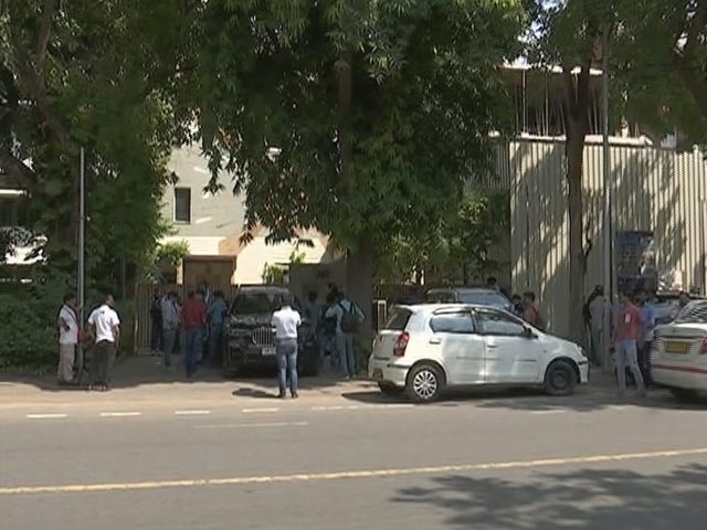 Enforcement Directorate Raids Multiple States In Delhi Excise Policy Scam Case