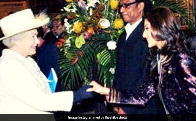 When Shilpa Shetty Met Queen Elizabeth: See Throwback From The Year She Won <i>Celebrity Big Brother</i>