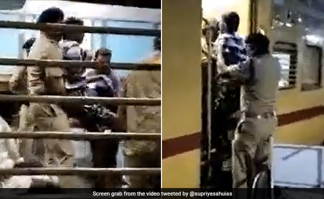 Video: Cop Helps Specially-Abled Man Board Train, Internet Praises Gesture