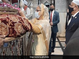 Bangladesh PM Sheikh Hasina Offers Prayers At Ajmer Dargah In Rajasthan Bangladesh PM Sheikh Hasina Offers Prayers At Ajmer Dargah In Rajasthan