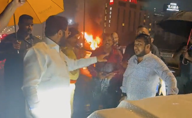 Eknath Shinde's Night Halt At Highway To Help Man Whose Car Caught Fire