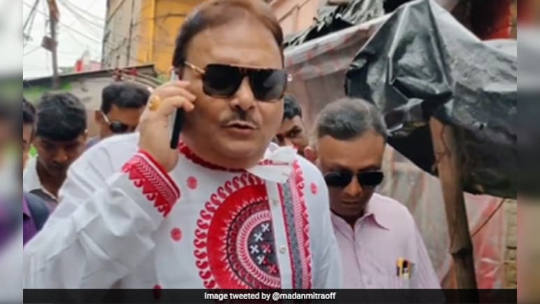 ममता बनर्जी को लगा एक और झटका, पुराने सहयोगी और करीबी रहे मदन मित्रा भी बागी गुट में हुए शामिल&nbsp;