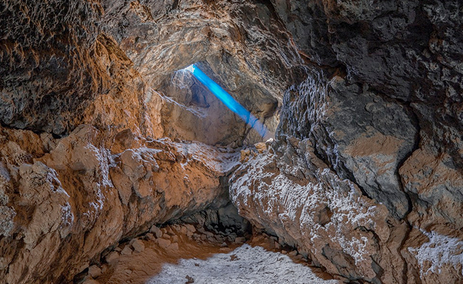 Mysterious Underground Sounds In Maharashtra Village Give <i>'Stranger Things'</i> Chill