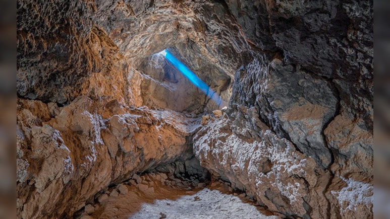 Archaeologists Find Burial Sites With 100,000-Year-Old Bones At Israel's Tinshemet Cave