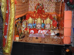 Navratri 2022: इस नवरात्रि पूरे परिवार के साथ कर सकते हैं वैष्णो देवी के दर्शन, IRCTC का  ये टूर पैकेज है शानदार Navratri 2022: इस नवरात्रि पूरे परिवार के साथ कर सकते हैं वैष्णो देवी के दर्शन, IRCTC का  ये टूर पैकेज है शानदार