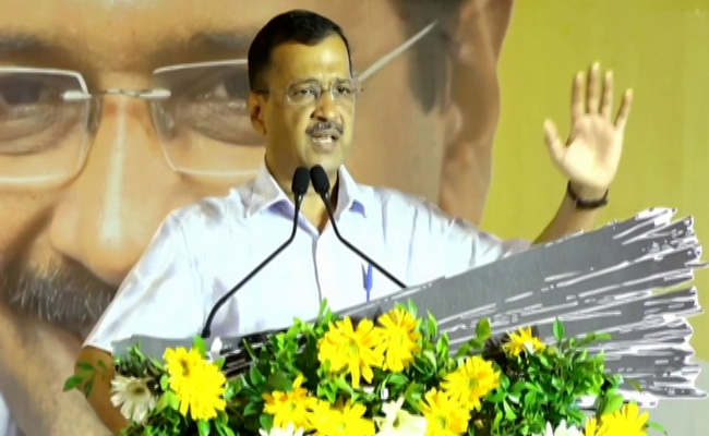 गुजरात में सरकार बना दो, 1 मार्च से मुफ्त बिजली मिलेगी : अरविंद केजरीवाल