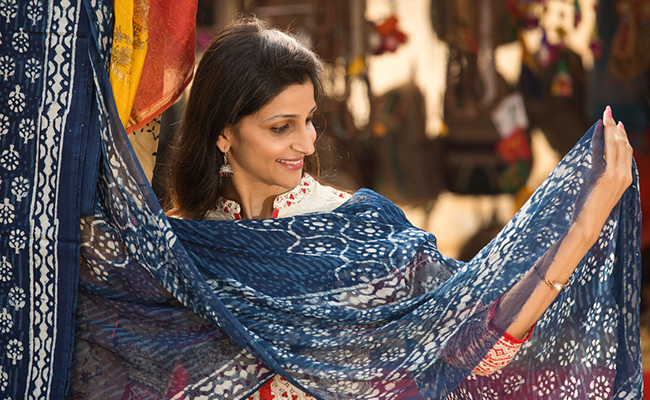 Navratri 2022: Give A Stylish Spin To Your Festive Style With These 5 Beautiful Dupattas