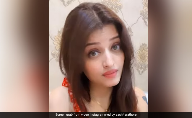 The Internet Finds Another Aishwarya Rai Bachchan Lookalike. We Can Barely Keep Up