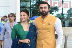 <i>Brahmastra</i> Stars Ranbir Kapoor And Alia Bhatt Fly Out Of Mumbai <i>Brahmastra</i> Stars Ranbir Kapoor And Alia Bhatt Fly Out Of Mumbai