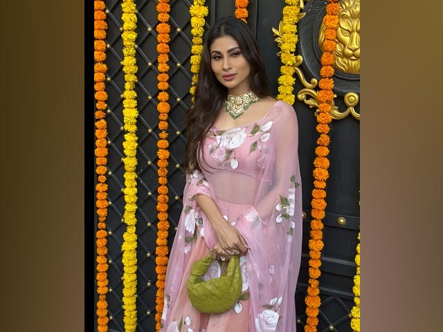 Mouni Roy Attends Ekta Kapoor's Special Ganesh Chaturthi Brunch
