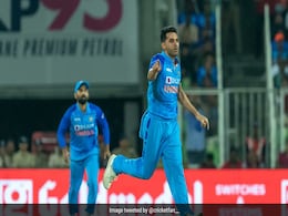 India Vs South Africa: टीम इंडिया ने साउथ अफ्रीका को पहले मुकाबले में चटाई धूल, वायरल हुए ये मजेदार मीम्स India Vs South Africa: टीम इंडिया ने साउथ अफ्रीका को पहले मुकाबले में चटाई धूल, वायरल हुए ये मजेदार मीम्स