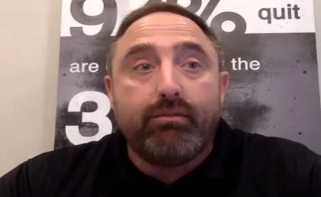 शख्स के खाते में आ गए 3400 अरब रुपये, बन गया दुनिया का 25वां सबसे अमीर