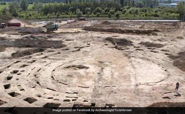 Archaeologists Discover 7,000 Years Old Roundel In Prague: Report