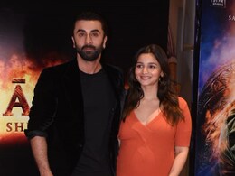 आलिया भट्ट के नाम हुआ साल 2022, 'ब्रह्मास्त्र' के साथ इस साल इन दो और फिल्मों से मारी सफलता की हैट्रिक आलिया भट्ट के नाम हुआ साल 2022, 'ब्रह्मास्त्र' के साथ इस साल इन दो और फिल्मों से मारी सफलता की हैट्रिक