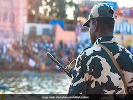 CRPF Recruitment 2022: सीआरपीएफ भर्ती रैली के लिए नोटिफिकेशन जारी, जानें रैली की डेट और जगह CRPF Recruitment 2022: सीआरपीएफ भर्ती रैली के लिए नोटिफिकेशन जारी, जानें रैली की डेट और जगह