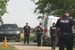 Stabbings In Canada Leave 10 Dead, A Dozen Injured; 2 Suspects Identified Stabbings In Canada Leave 10 Dead, A Dozen Injured; 2 Suspects Identified