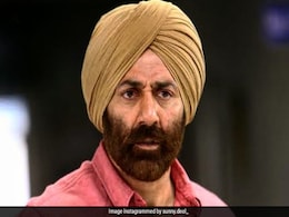 सनी देओल के दोनों बेटों की हट्टी-कट्टी पर्सनालिटी देख दंग रह गए फैन्स, बोले- भइया क्या बात है छा गए आप तो... सनी देओल के दोनों बेटों की हट्टी-कट्टी पर्सनालिटी देख दंग रह गए फैन्स, बोले- भइया क्या बात है छा गए आप तो...