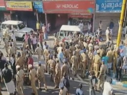 PFI पर NIA की कार्रवाई के विरोध में बंद पर बरसा केरल हाईकोर्ट, कर्नाटक में बैन PFI पर NIA की कार्रवाई के विरोध में बंद पर बरसा केरल हाईकोर्ट, कर्नाटक में बैन