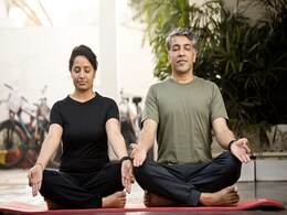 International Yoga Day 2023: अपने परिवार, दोस्तों और परिचितों को दें योग दिवस की बधाई, भेजें ये खास संदेश  International Yoga Day 2023: अपने परिवार, दोस्तों और परिचितों को दें योग दिवस की बधाई, भेजें ये खास संदेश