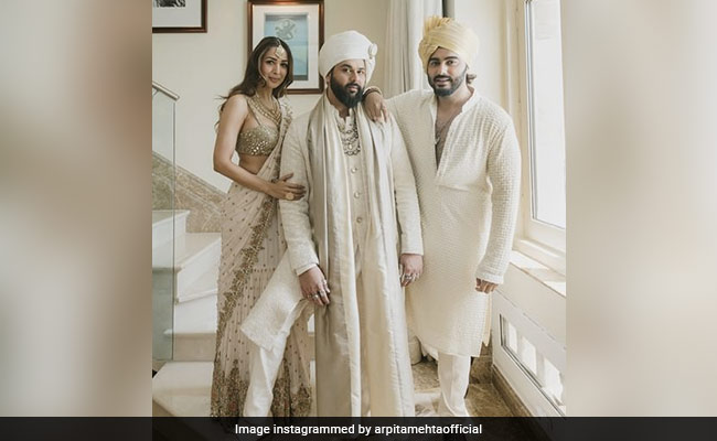 ICYMI: How Malaika Arora And Arjun Kapoor Lit Up This Celeb Wedding